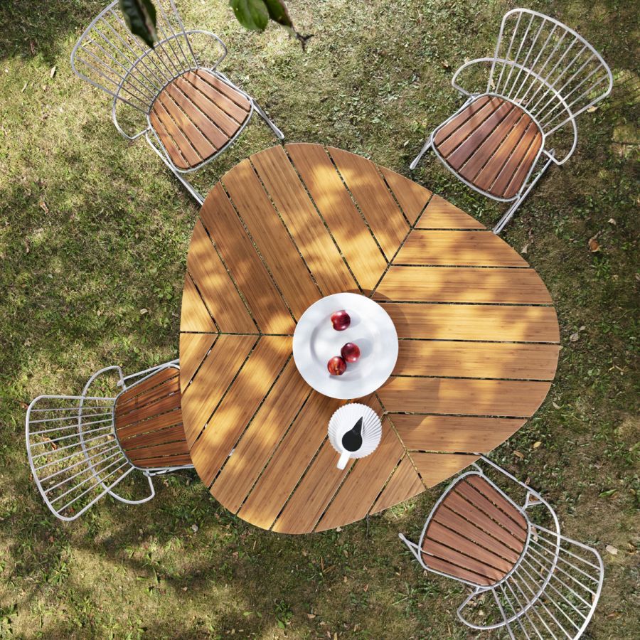 Leaf Outdoor Dining Table
